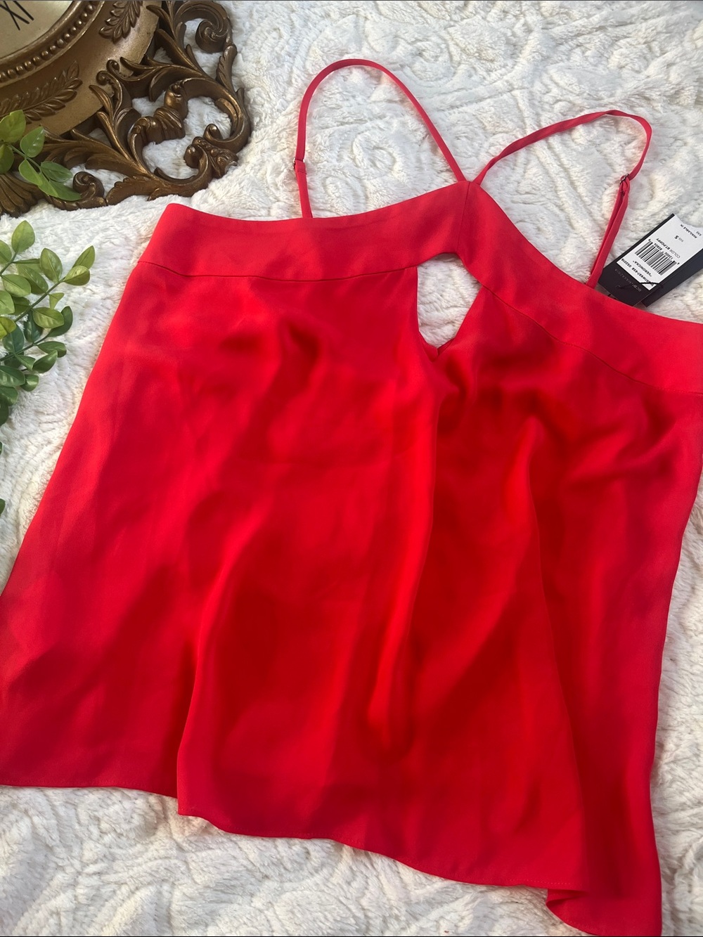 NWT BCBG Red Tank with Keyhole